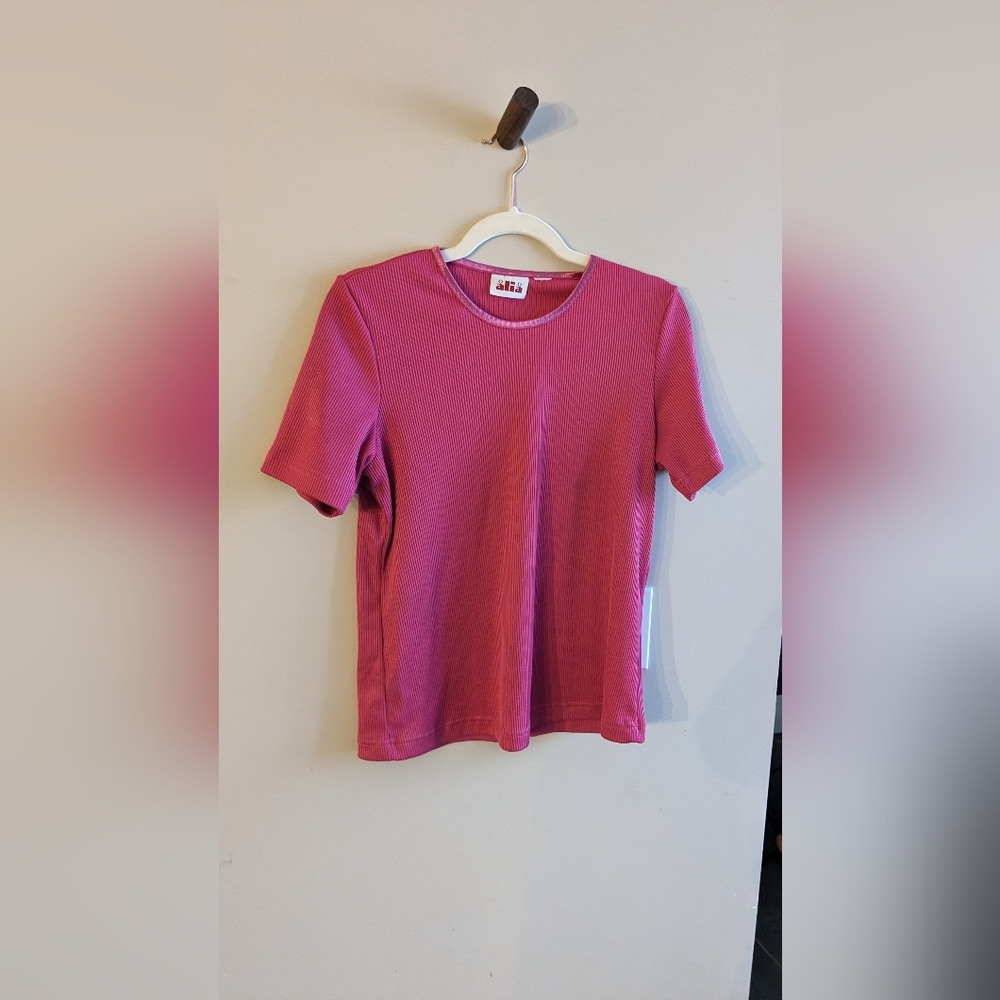 Hot pink Alia ribbed T-shirt vintage